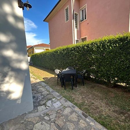 A Quattro Passi Dalle Mura Lucca Exterior foto