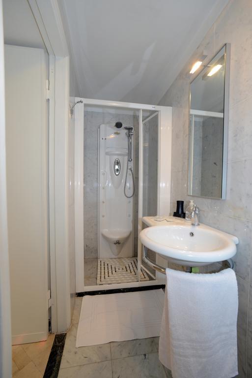 A Quattro Passi Dalle Mura Lucca Habitación foto